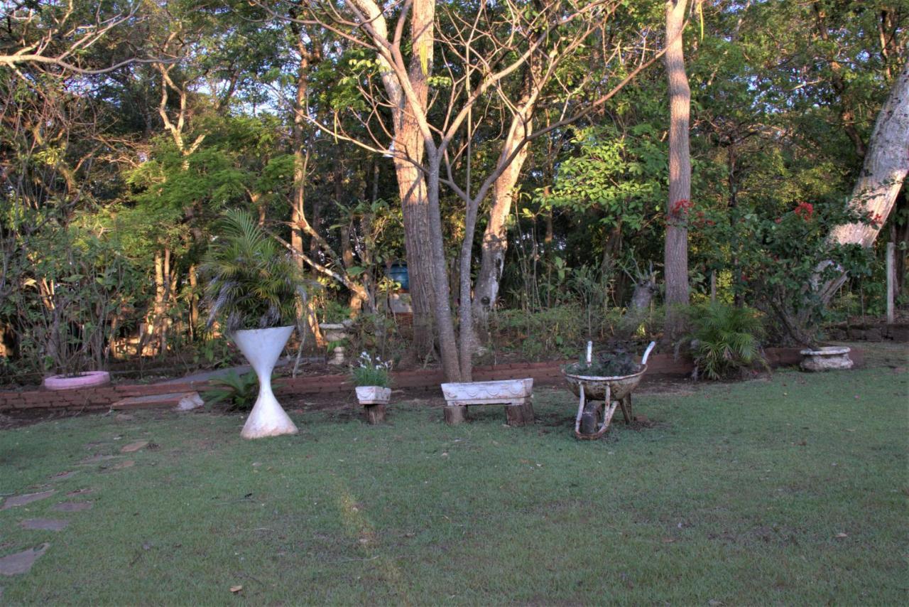 Casa Unica Com Piscina E Lareira A 1,2 Km Do Centro Villa Chapada dos Guimarães Exterior foto
