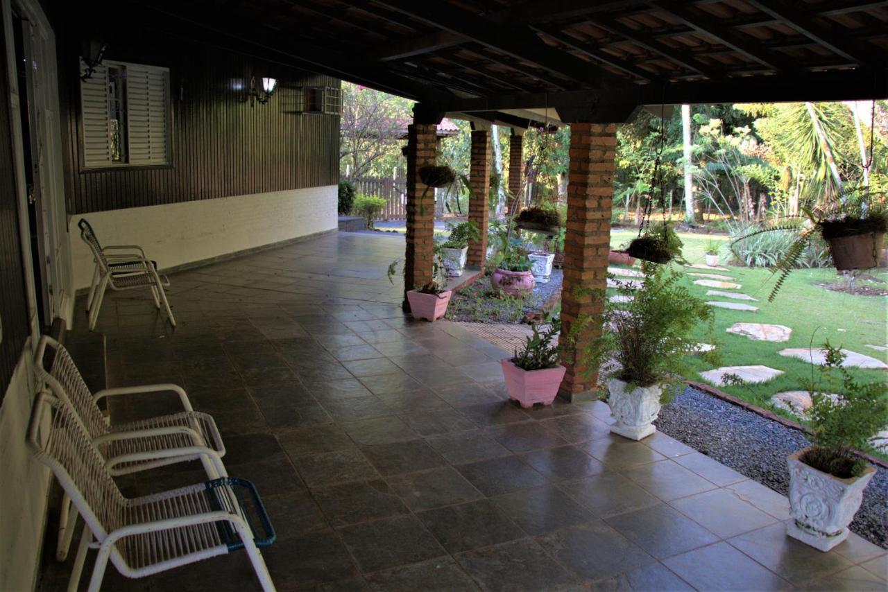 Casa Unica Com Piscina E Lareira A 1,2 Km Do Centro Villa Chapada dos Guimarães Exterior foto